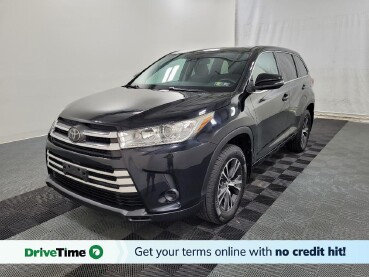 2018 Toyota Highlander in Pittsburgh, PA 15236