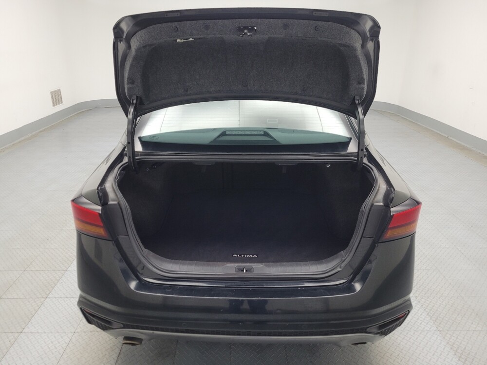 2021 Nissan Altima in Peoria, IL 61615 - 18045140 29