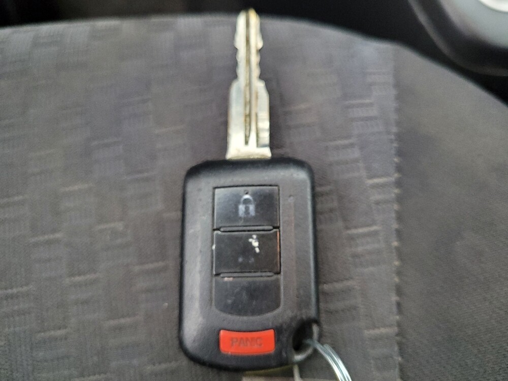 2019 Mitsubishi Mirage in Tampa, FL 33612 - 18045283 32