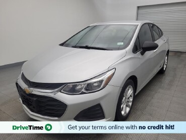 2019 Chevrolet Cruze in Houston, TX 77060