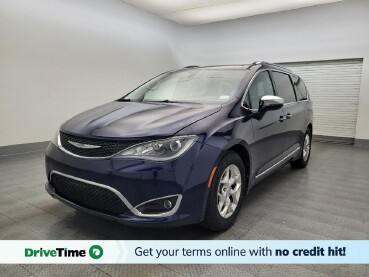 2017 Chrysler Pacifica in Phoenix, AZ 85015