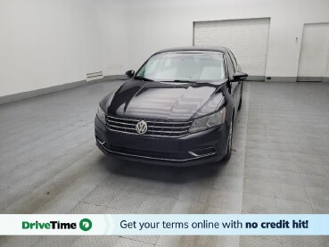 2017 Volkswagen Passat in Birmingham, AL 35215