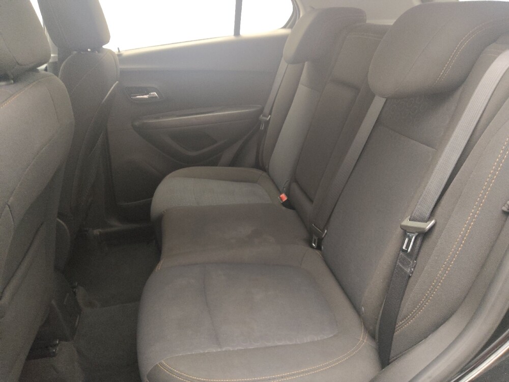 2020 Chevrolet Trax in Pensacola, FL 32505 - 18045745 18