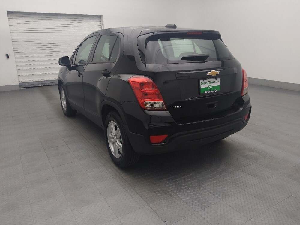 2020 Chevrolet Trax in Pensacola, FL 32505 - 18045745 5