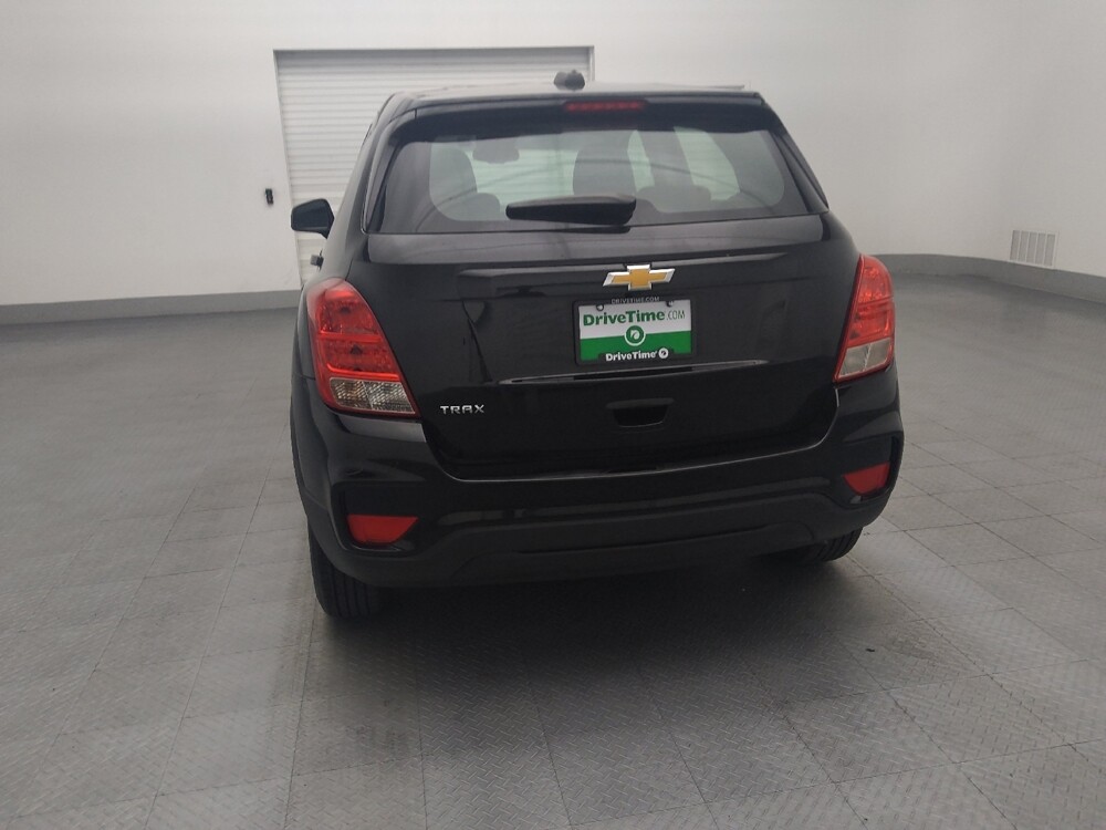 2020 Chevrolet Trax in Pensacola, FL 32505 - 18045745 6