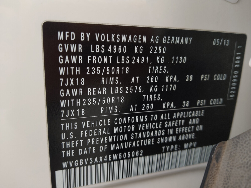 2014 Volkswagen Tiguan in Gladstone, MO 64118 - 18045751 33