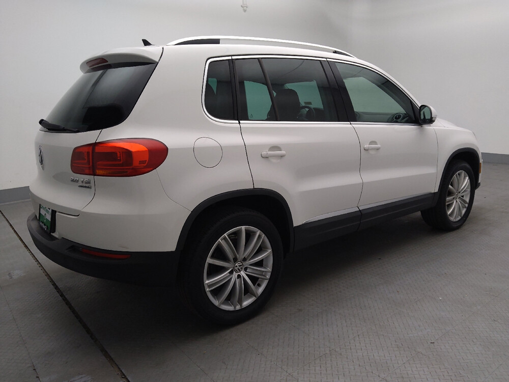 2014 Volkswagen Tiguan in Gladstone, MO 64118 - 18045751 10