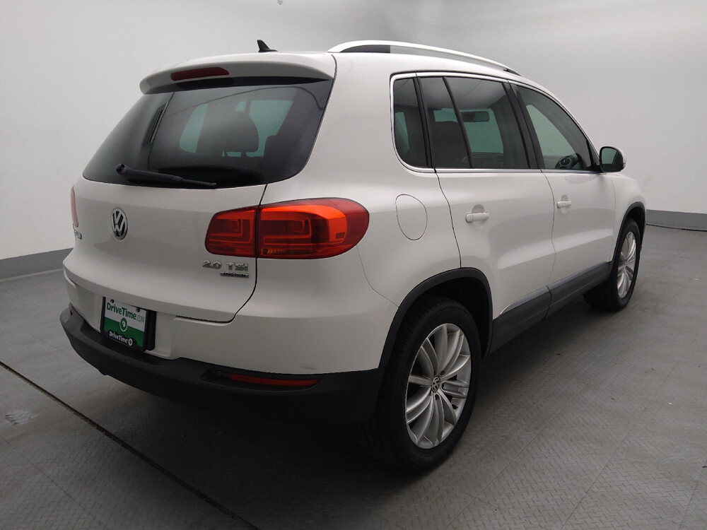 2014 Volkswagen Tiguan in Gladstone, MO 64118 - 18045751 9