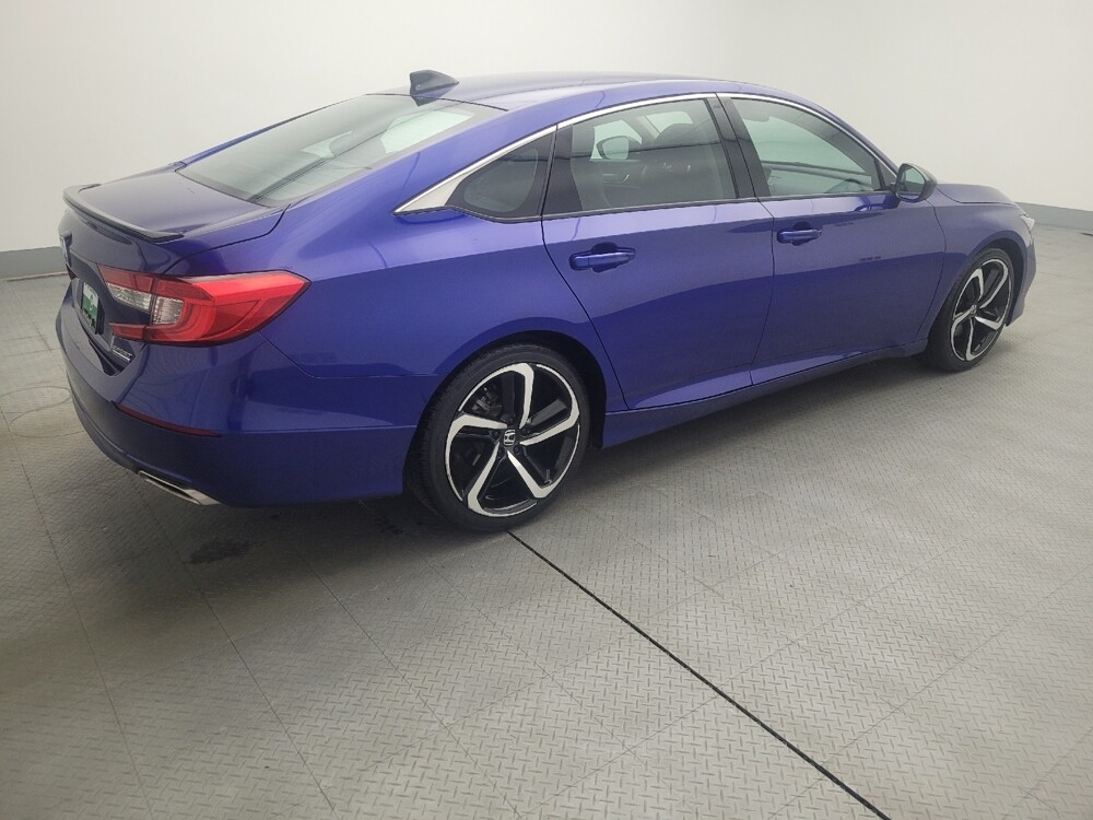 2021 Honda Accord in Springfield, MO 65807 - 18045835 10
