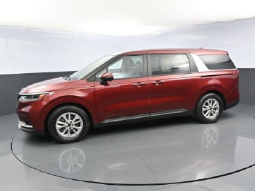 2022 Kia Carnival in Winchester, VA 22602