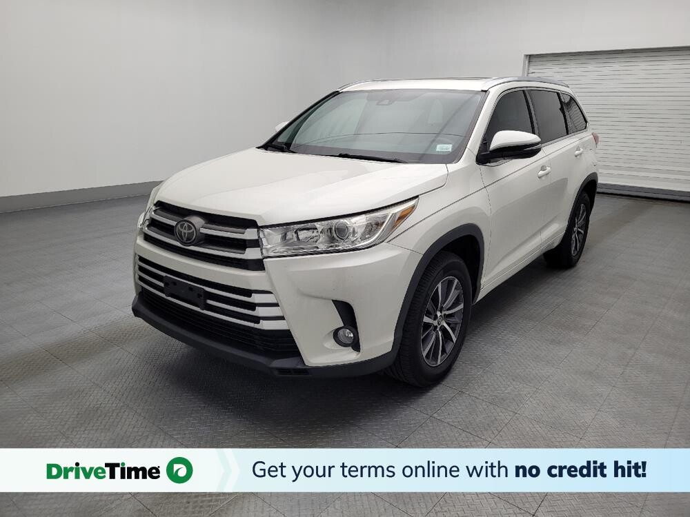 2018 Toyota Highlander in West Palm Beach, FL 33409 - 18046051