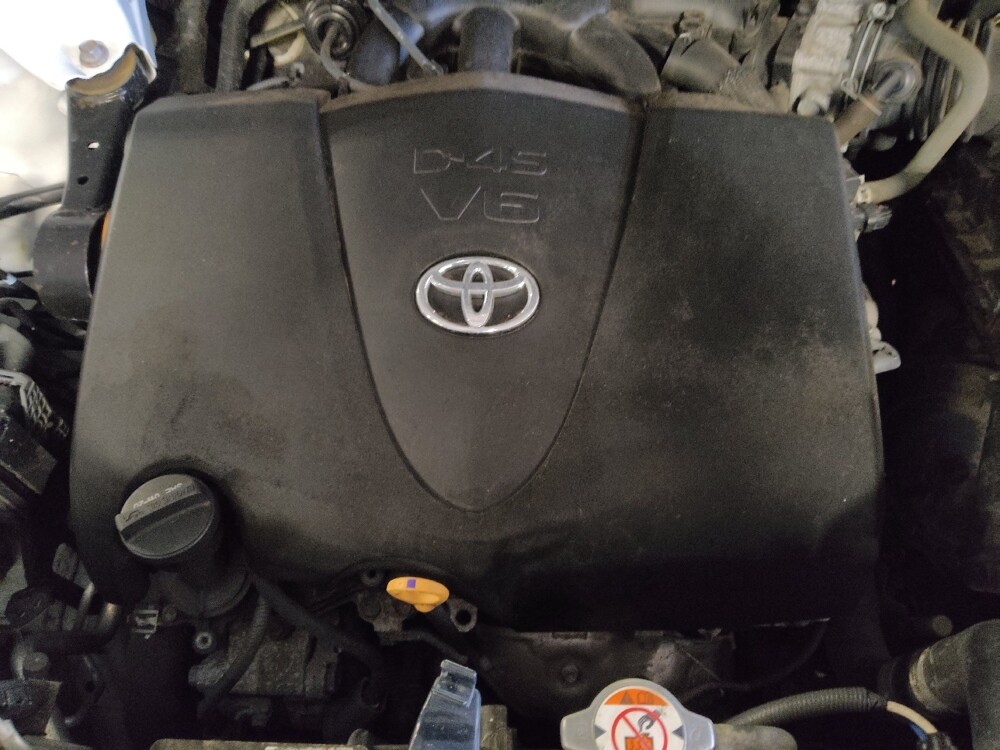 2018 Toyota Highlander in West Palm Beach, FL 33409 - 18046051 30