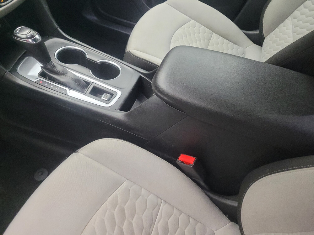 2019 Chevrolet Equinox in Greenville, SC 29607 - 18046054 26