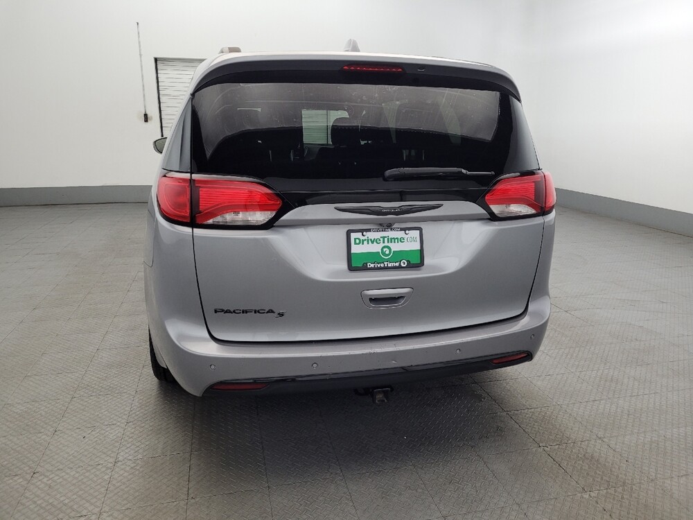 2019 Chrysler Pacifica in Temple Hills, MD 20746 - 18046174 6