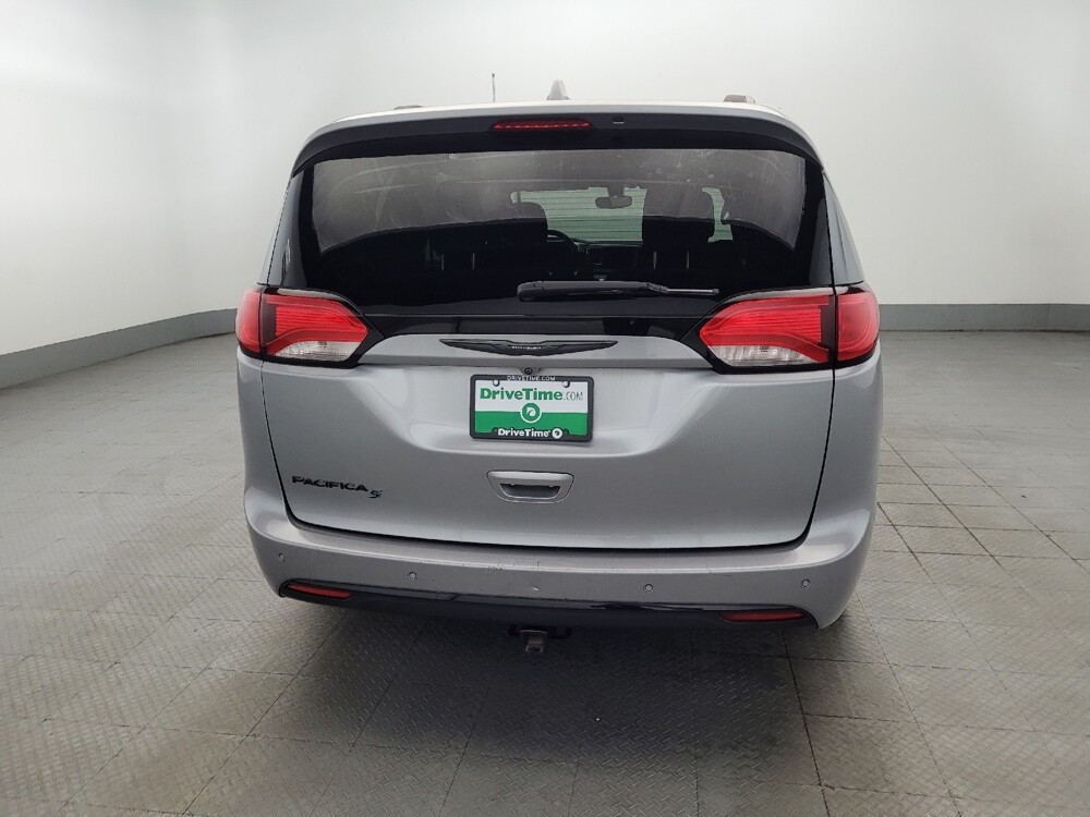 2019 Chrysler Pacifica in Temple Hills, MD 20746 - 18046174 7