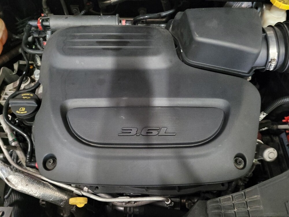 2019 Chrysler Pacifica in Temple Hills, MD 20746 - 18046174 30