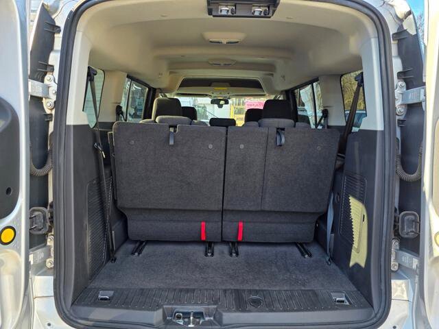 2017 Ford Transit Connect in Blauvelt, NY 10913 - 18046291 44