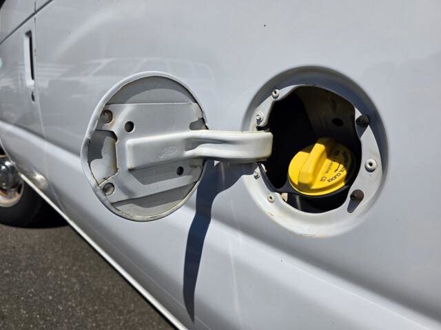 2010 Ford E-350 and Econoline 350 in Blauvelt, NY 10913 - 18046292 25