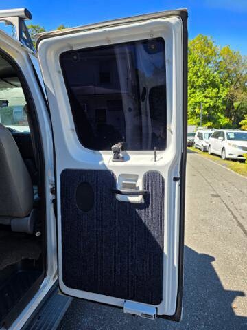 2010 Ford E-350 and Econoline 350 in Blauvelt, NY 10913 - 18046292 48