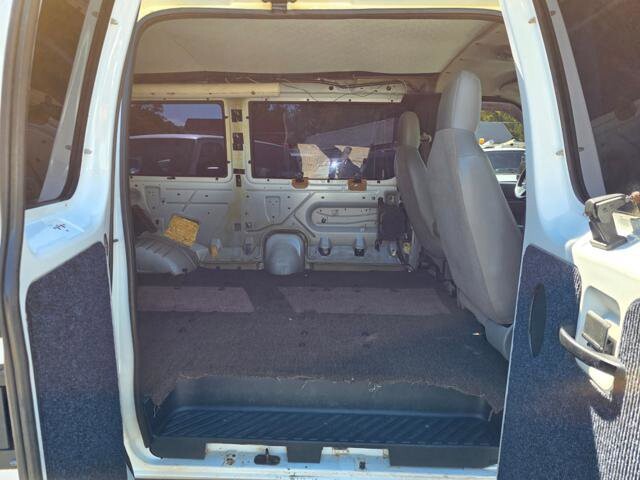 2010 Ford E-350 and Econoline 350 in Blauvelt, NY 10913 - 18046292 47