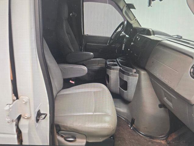 2010 Ford E-350 and Econoline 350 in Blauvelt, NY 10913 - 18046292 65