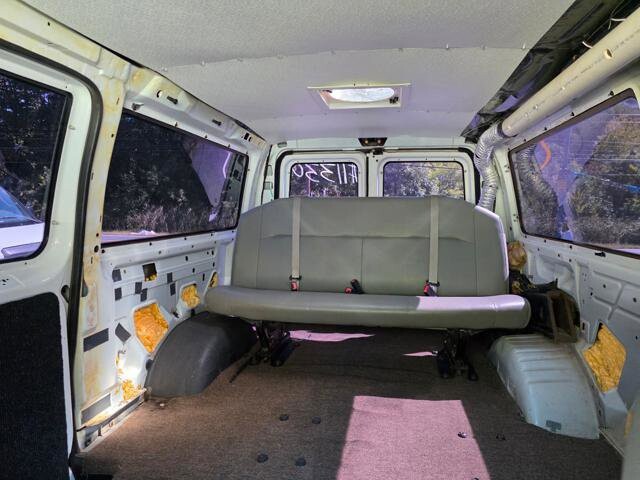 2010 Ford E-350 and Econoline 350 in Blauvelt, NY 10913 - 18046292 24