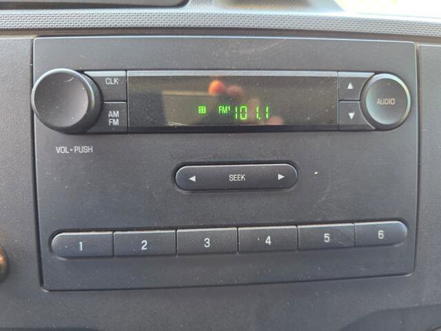 2010 Ford E-350 and Econoline 350 in Blauvelt, NY 10913 - 18046292 18