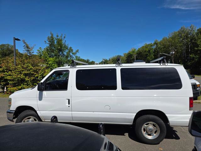 2010 Ford E-350 and Econoline 350 in Blauvelt, NY 10913 - 18046292 4