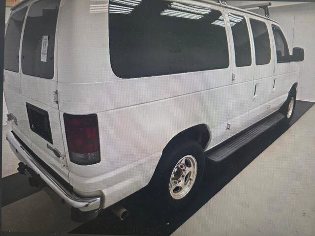 2010 Ford E-350 and Econoline 350 in Blauvelt, NY 10913 - 18046292 56