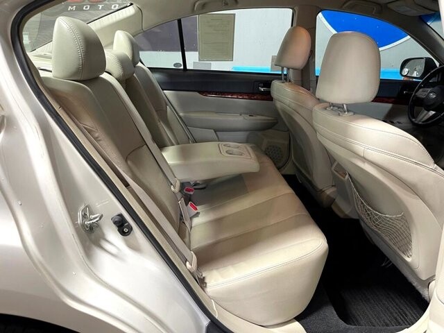 2011 Subaru Legacy in Conyers, GA 30094 - 18046295 19