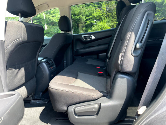 2020 Nissan Pathfinder in Baltimore, MD 21225 - 18046298 55