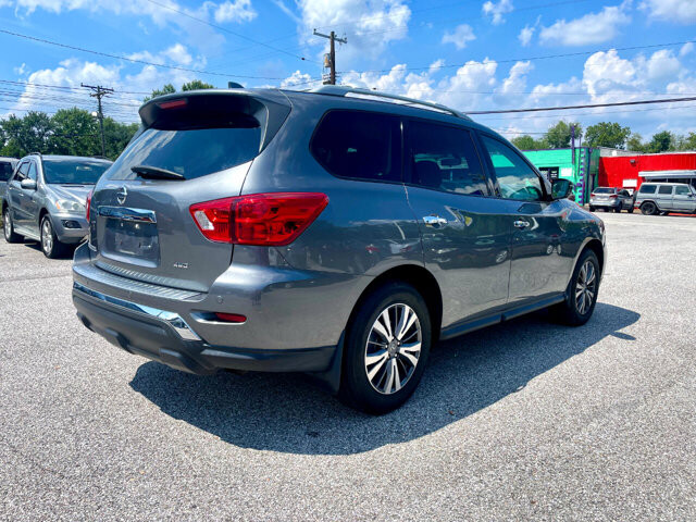 2020 Nissan Pathfinder in Baltimore, MD 21225 - 18046298 4