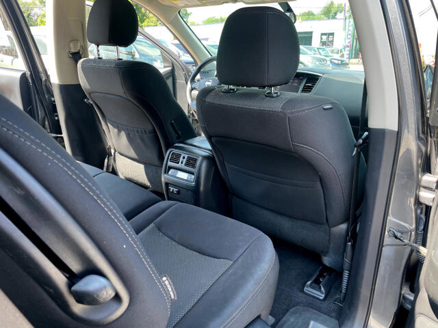 2020 Nissan Pathfinder in Baltimore, MD 21225 - 18046298 24