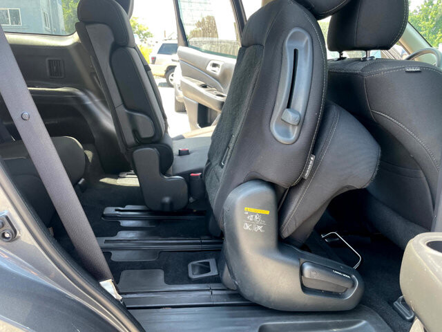 2020 Nissan Pathfinder in Baltimore, MD 21225 - 18046298 26