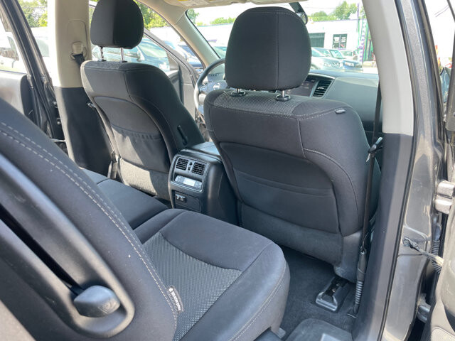 2020 Nissan Pathfinder in Baltimore, MD 21225 - 18046298 24