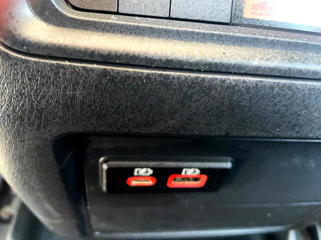 2020 Nissan Pathfinder in Baltimore, MD 21225 - 18046298 38