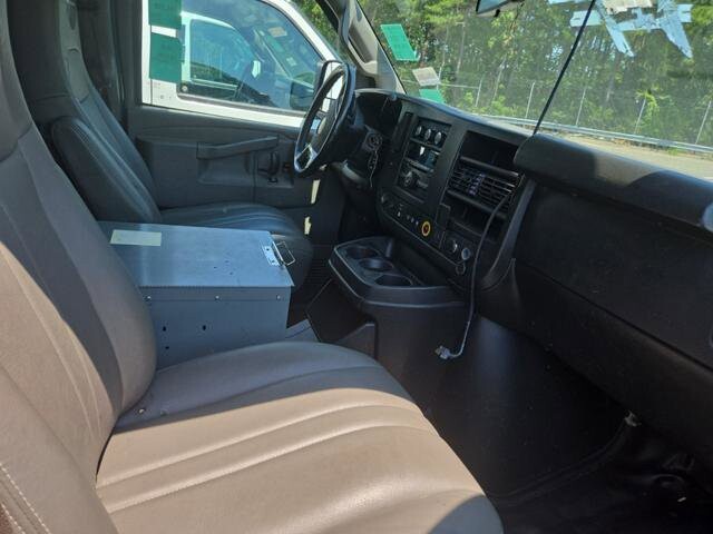 2018 Chevrolet Express 2500 in Blauvelt, NY 10913 - 18046305 64