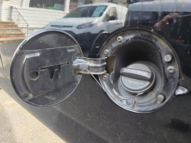 2018 Chevrolet Express 2500 in Blauvelt, NY 10913 - 18046305 26