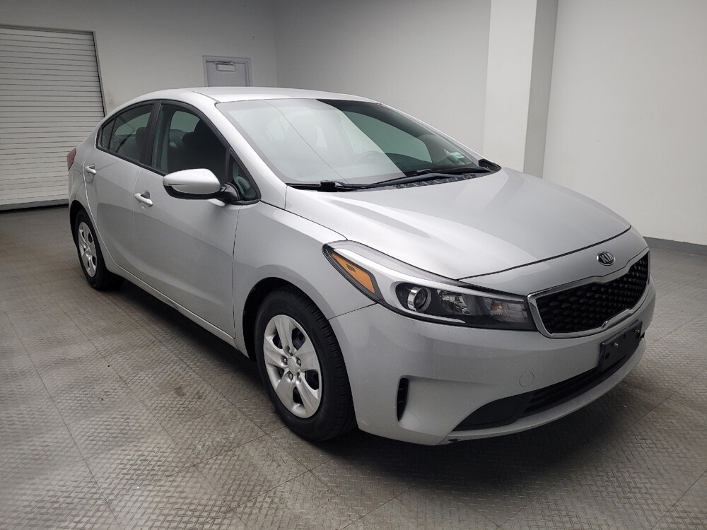 2018 Kia Forte in St. Louis, MO 63136 - 18046427 13