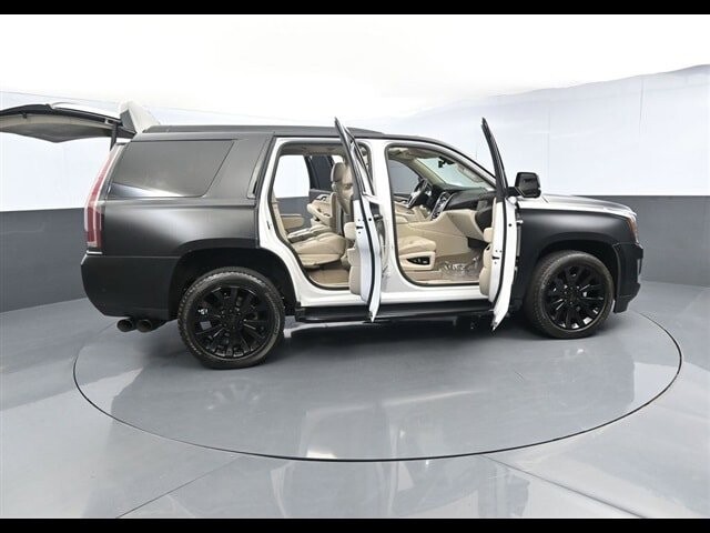 2020 Cadillac Escalade in Winchester, VA 22602 - 18046528 41