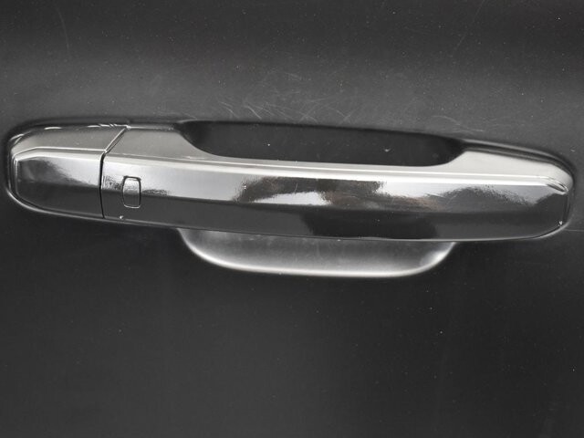 2020 Cadillac Escalade in Winchester, VA 22602 - 18046528 101