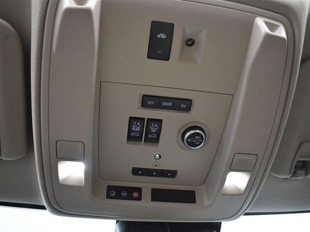 2020 Cadillac Escalade in Winchester, VA 22602 - 18046528 19