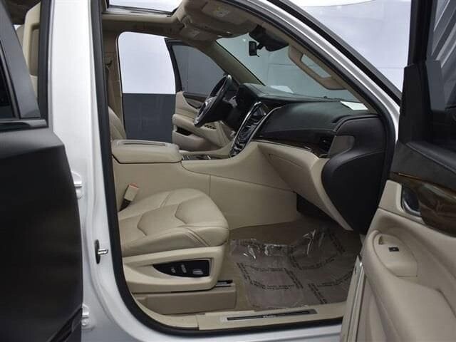 2020 Cadillac Escalade in Winchester, VA 22602 - 18046528 24