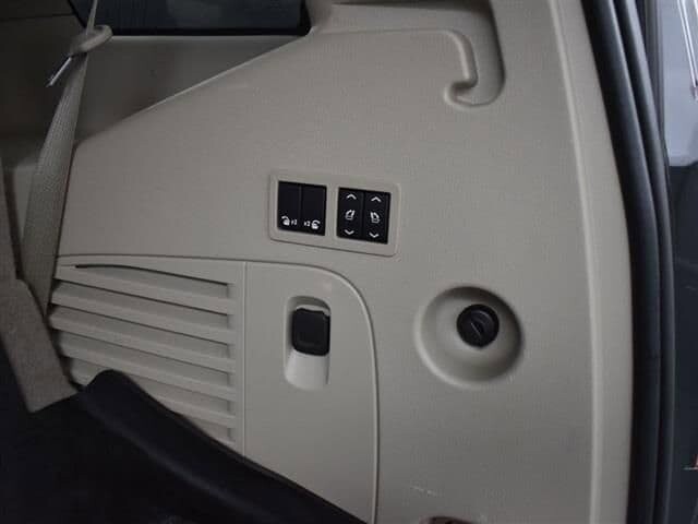 2020 Cadillac Escalade in Winchester, VA 22602 - 18046528 28