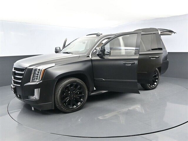 2020 Cadillac Escalade in Winchester, VA 22602 - 18046528 90