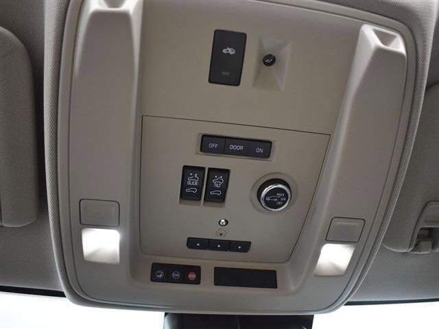 2020 Cadillac Escalade in Winchester, VA 22602 - 18046528 19