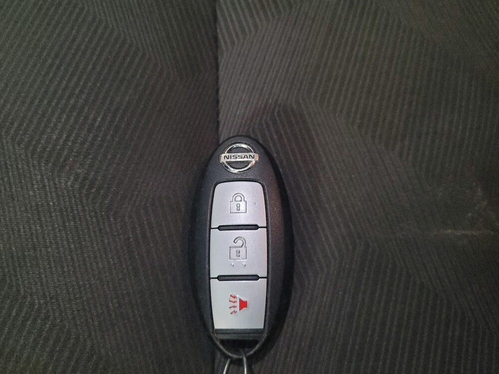 2016 Nissan Rogue in Tallahassee, FL 32304 - 18046644 32