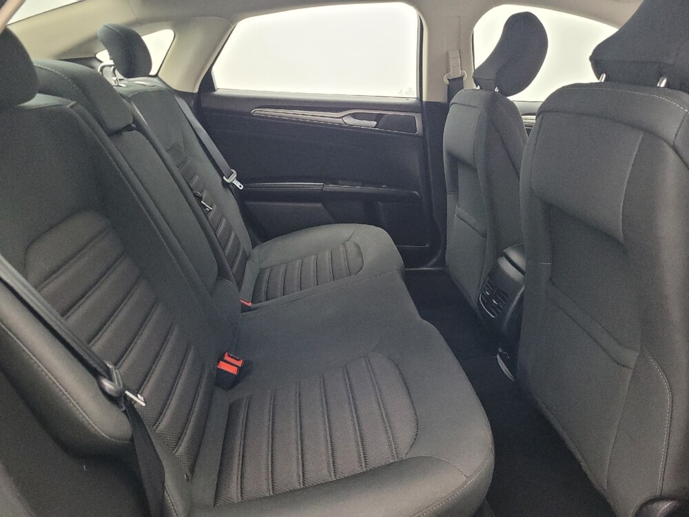 2019 Ford Fusion in Pensacola, FL 32505 - 18046662 19