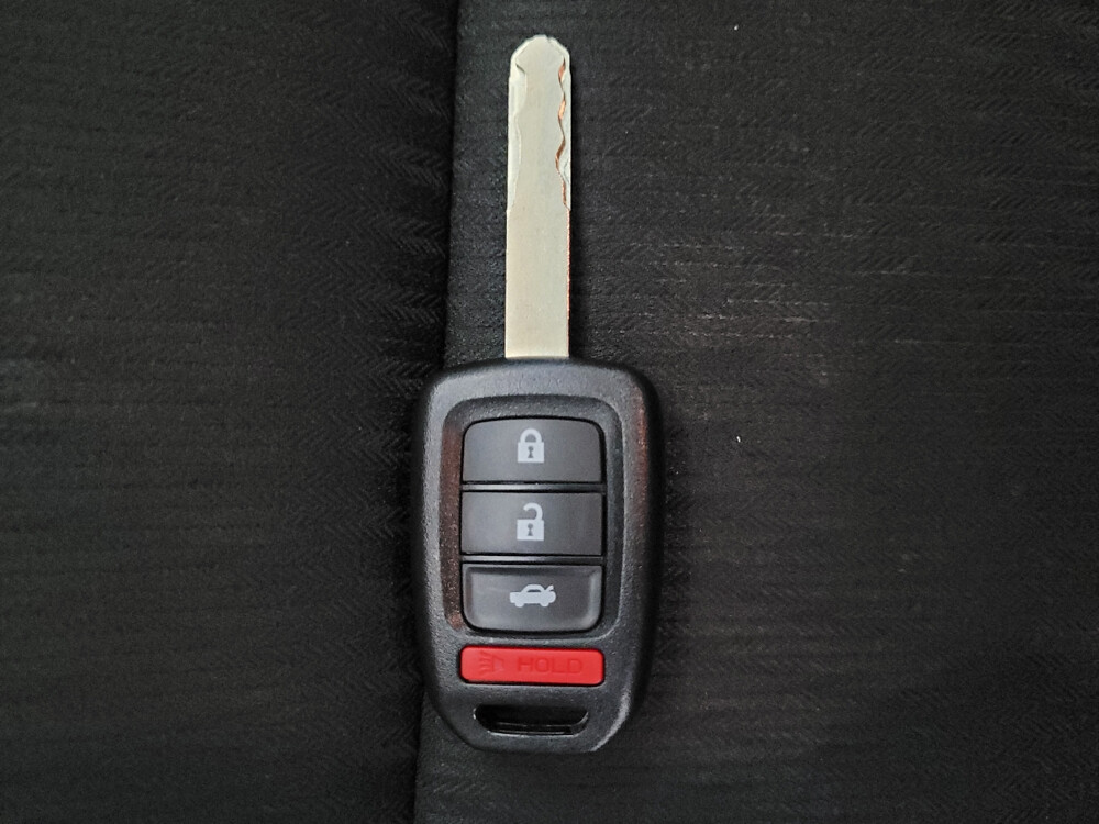 2017 Honda Accord in Pittsburgh, PA 15237 - 18046758 32