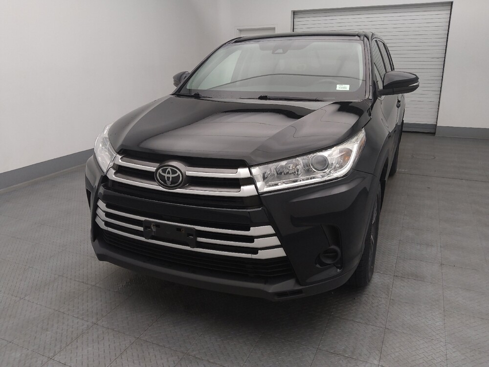 2017 Toyota Highlander in St. Louis, MO 63125 - 18046778 15